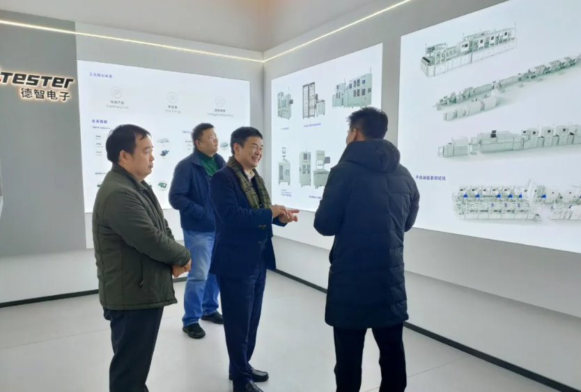 在關懷中砥礪前行——區(qū)政協(xié)領導來我廠視察工作報道